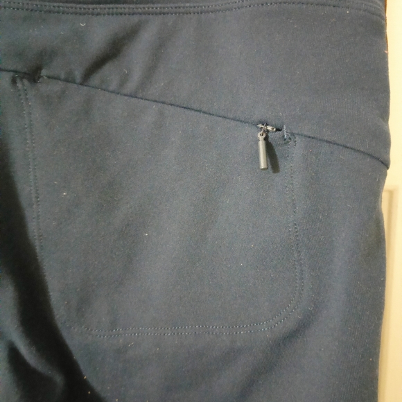 Athleta Yoga Pants Navy with Brown stripe embellishment Sz Medium - Picture 4 of 9